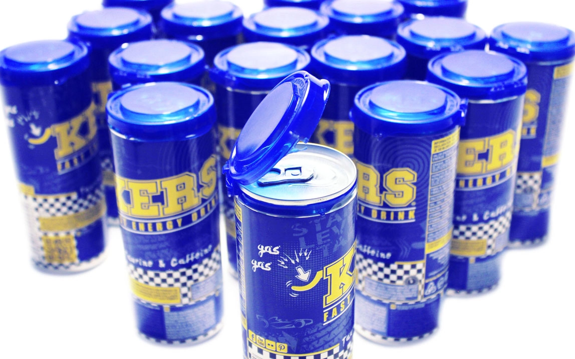 Kers – energetický nápoj s vrchnákom